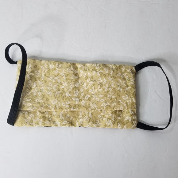 4/$15 Star Wars R2D2 Face Mask - Picture 4 of 5